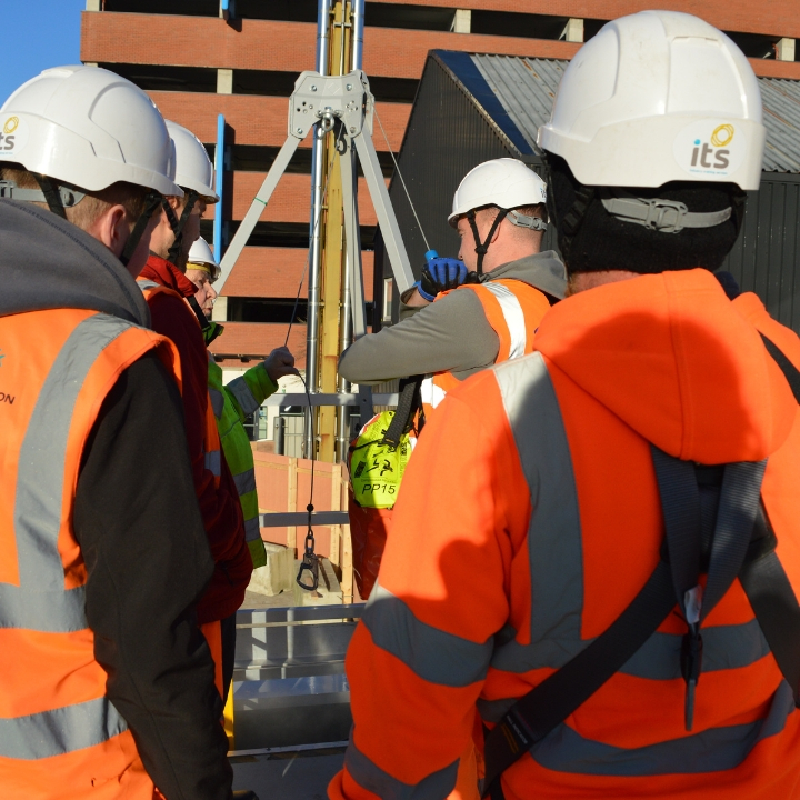 Confined Spaces - Safe Entry, Escape Breathing Apparatus and Self Rescue - One day