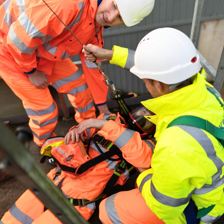 City & Guilds Level 3 Award in Working as a Member of a Rescue and Recovery Team in Confined Spaces 